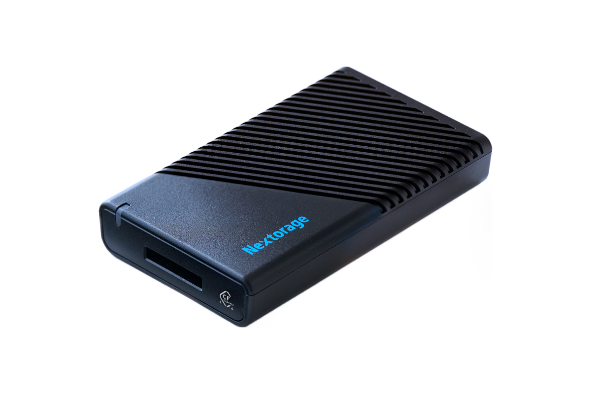 CFexpress Type Aメモリーカード専用カードリーダーNX-SA1PRO製品画像